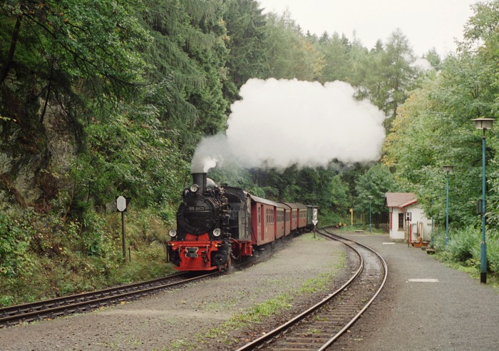 99&nbsp;6101 mit Planzug&nbsp;8903 in Steinerne Renne, 01.10.1995