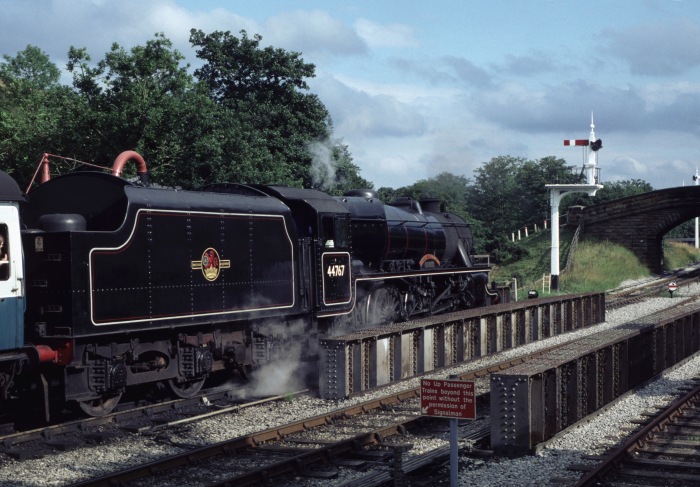 4277 Einfahrt Goathland, 09.08.2000