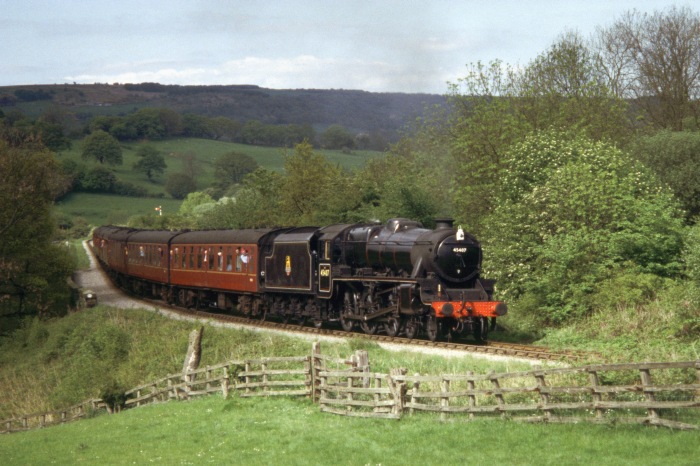 45407 hinter Esk&nbsp;Valley um 15:55h am 15.05.2004
