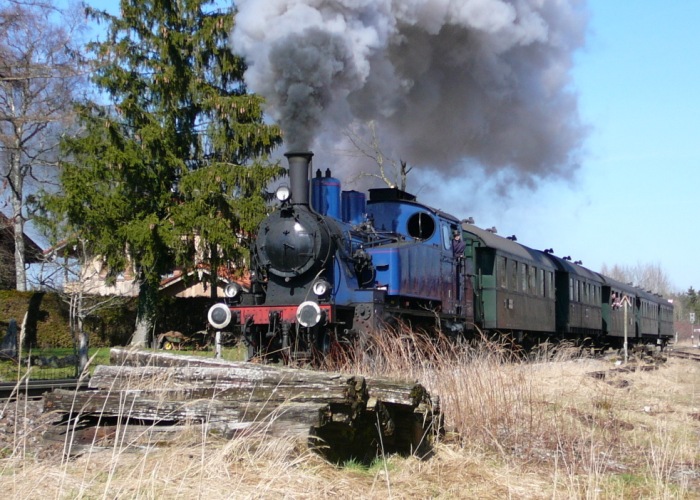 TAG&nbsp;7 mit Zug aus Holzkirchen Richtung Schaftlach, Ausfahrt Warngau, am 11.03.2007