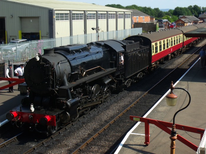 6046 vor Zug nach Mi&zwj;n&zwj;ehead, in Bishops&nbsp;Lydeard, um 16:00h am 26.07.2018